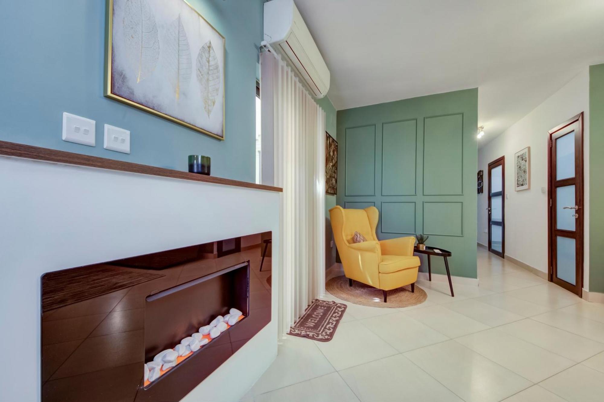 Stylish 3br With Spacious Terrace In By 360 Estates Luqa